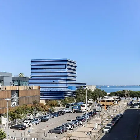 Expo Delight By Homing Apartament